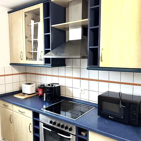 Gemuetliche Mit Grosser Dachterasse Apartament *