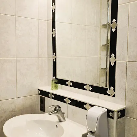 شقة Gemuetliche Mit Grosser Dachterasse *